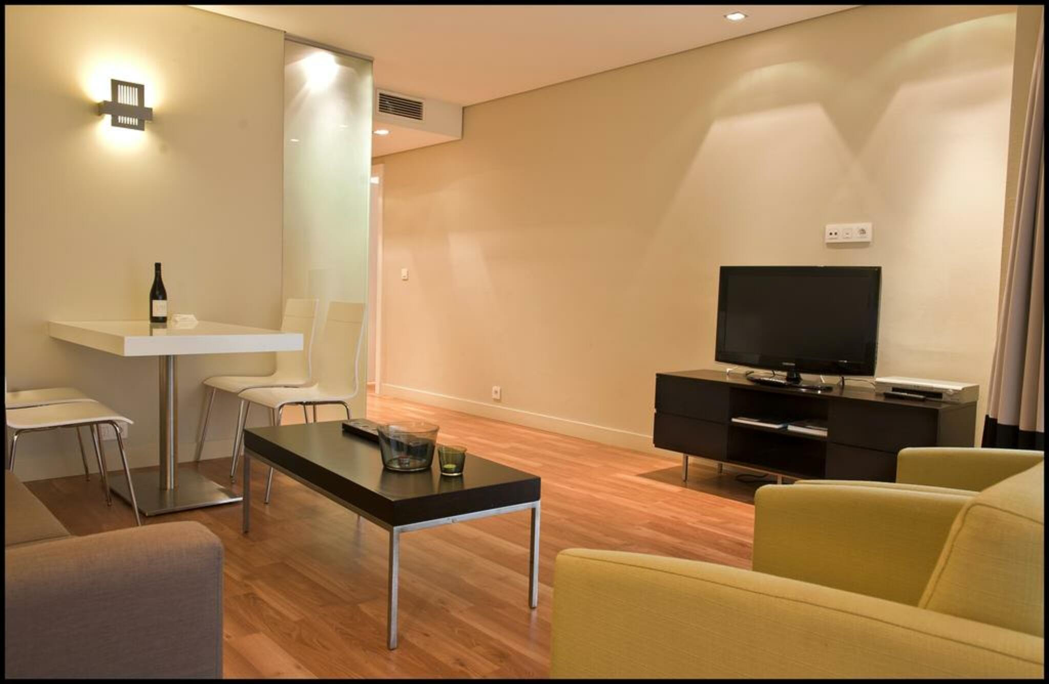 B-Aparthotel Montgomery Etterbeek Экстерьер фото