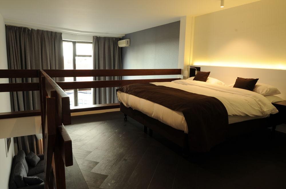 B-Aparthotel Montgomery Etterbeek Экстерьер фото